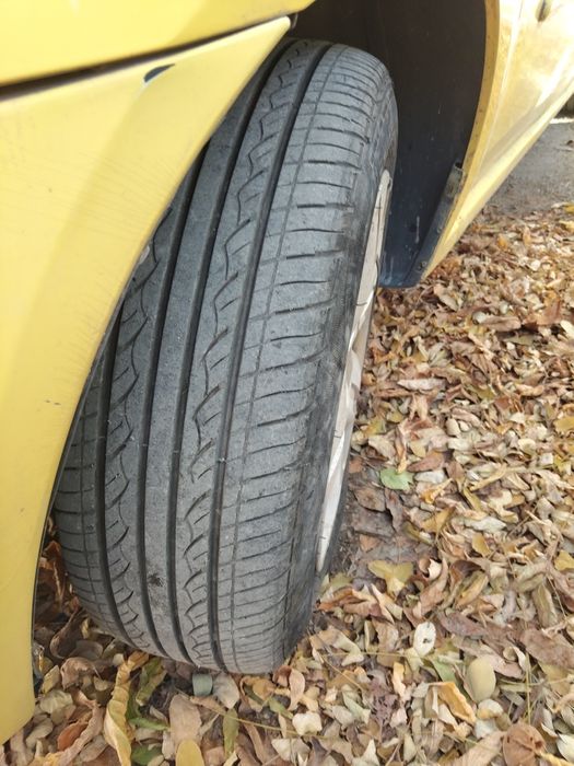 Продавам ДАЧИЯ ЛОГАН 1.6