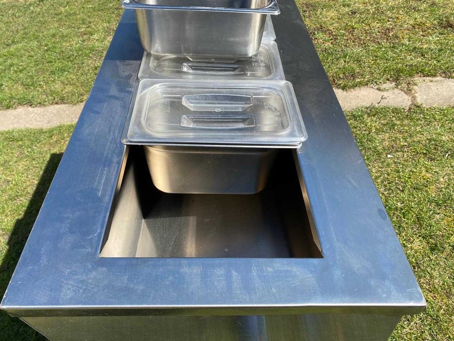 Vitrina pentru salate ( bain-marin )