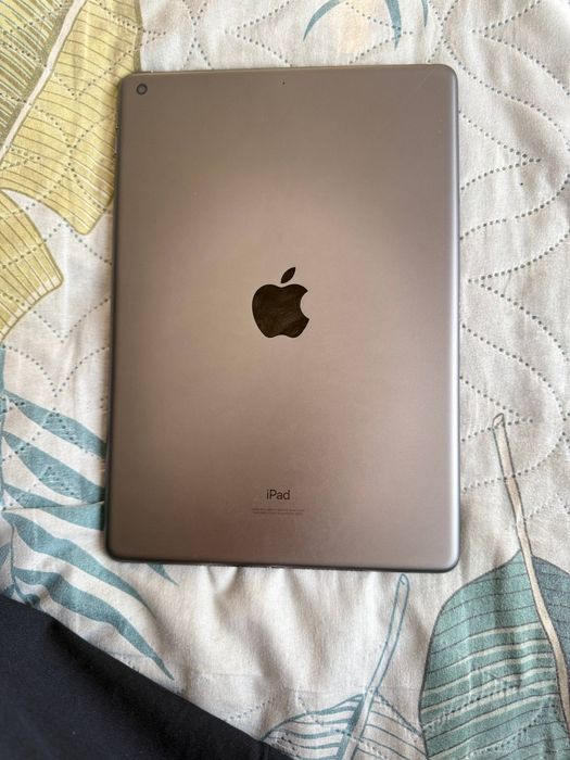 Ipad 8 wifi 200 $ kami bor