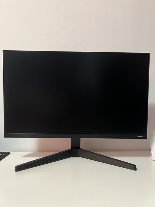 Monitor Samsung 24” ips 75hz