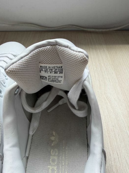 Продавам маратонки Adidas Stan Smith номер 41