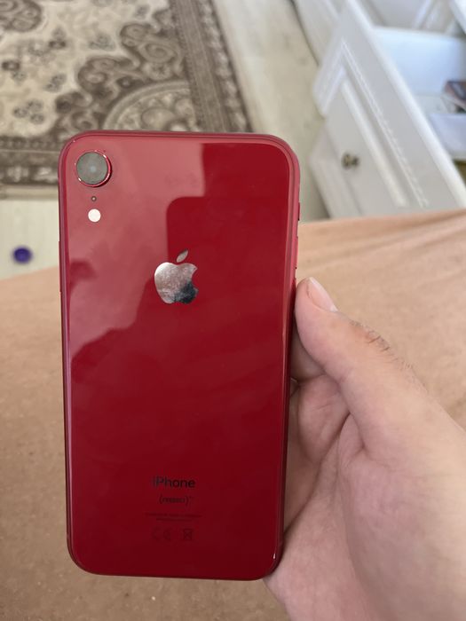 Продам Iphone XR 64 ГБ