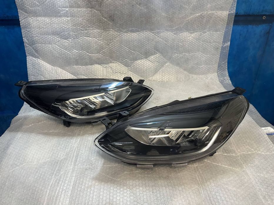 Far stanga / dreapta Ford Fiesta Mk8 FACELIFT FULL LED 2022/2023/2024
