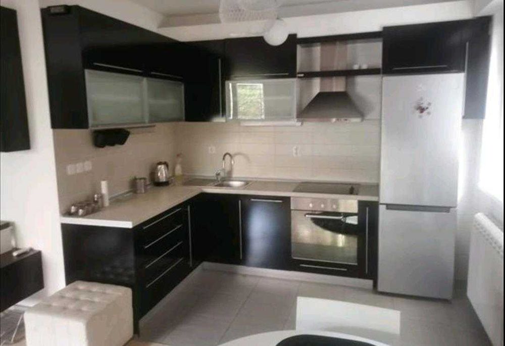 Дава се под наем Двустаен апартамент в София, Света Троица - 65 кв.м за 535.5 € - Снимка #3