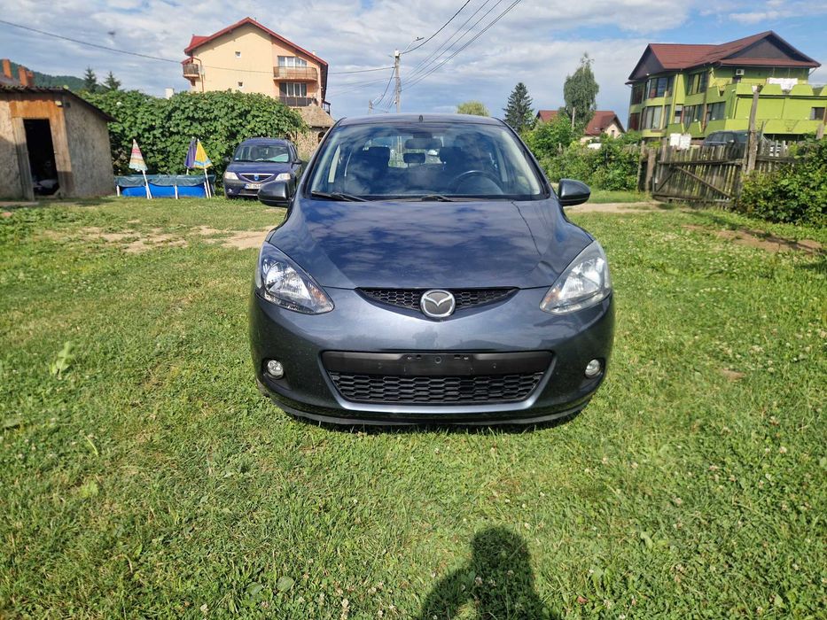 MAZDA 2 2009 — imagine 3