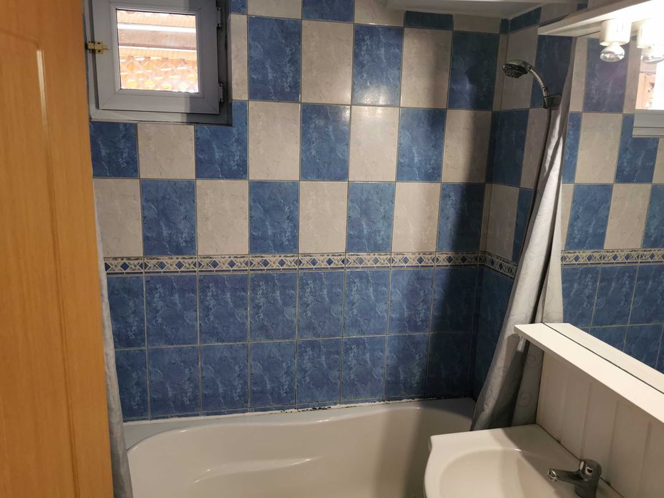 Apartament mare cu 2 camere de închiriat Chișineu-Criș(Padureni)