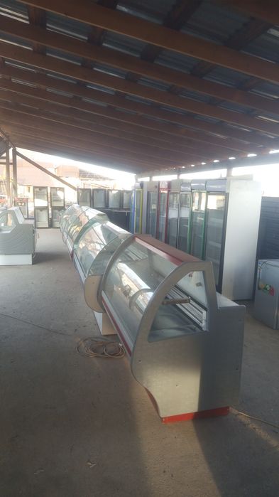 Холодильники витриные с горантией