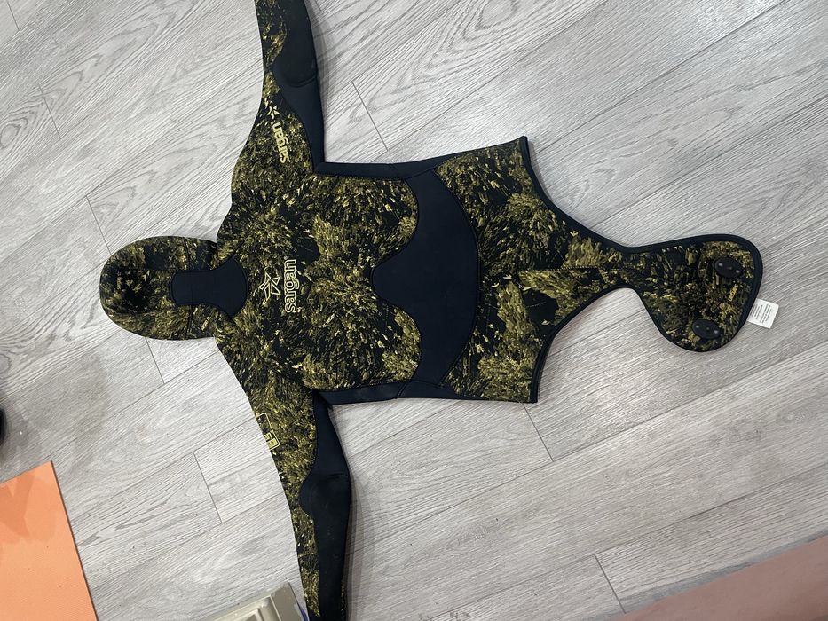 Продам гидрокостюм