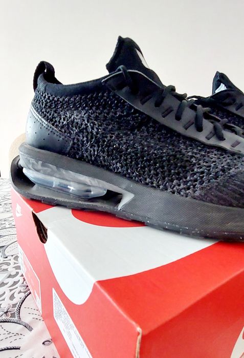 NIKE Air Max Flyknit Racer Shoes Black EU43