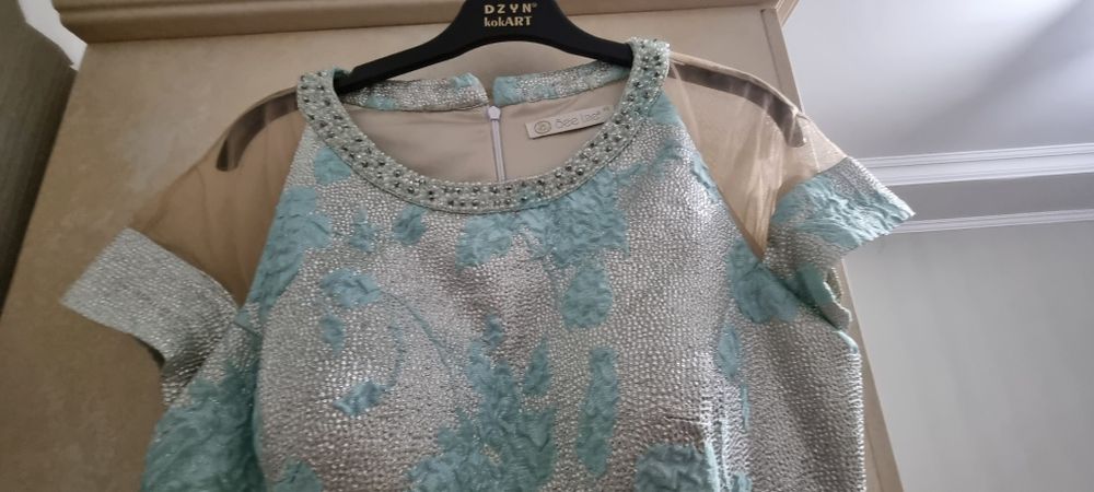 Продам платье б/у 44р