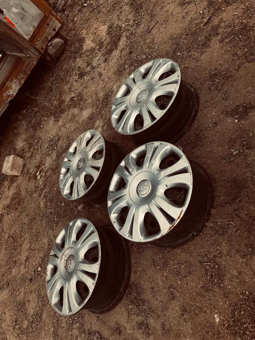 Продаются диски Хюндай Соната R15