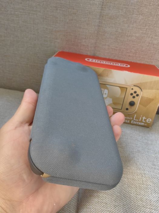 Nintendo switch lite Hyrule edition