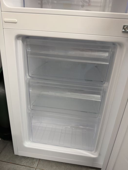 Холодильник acceline