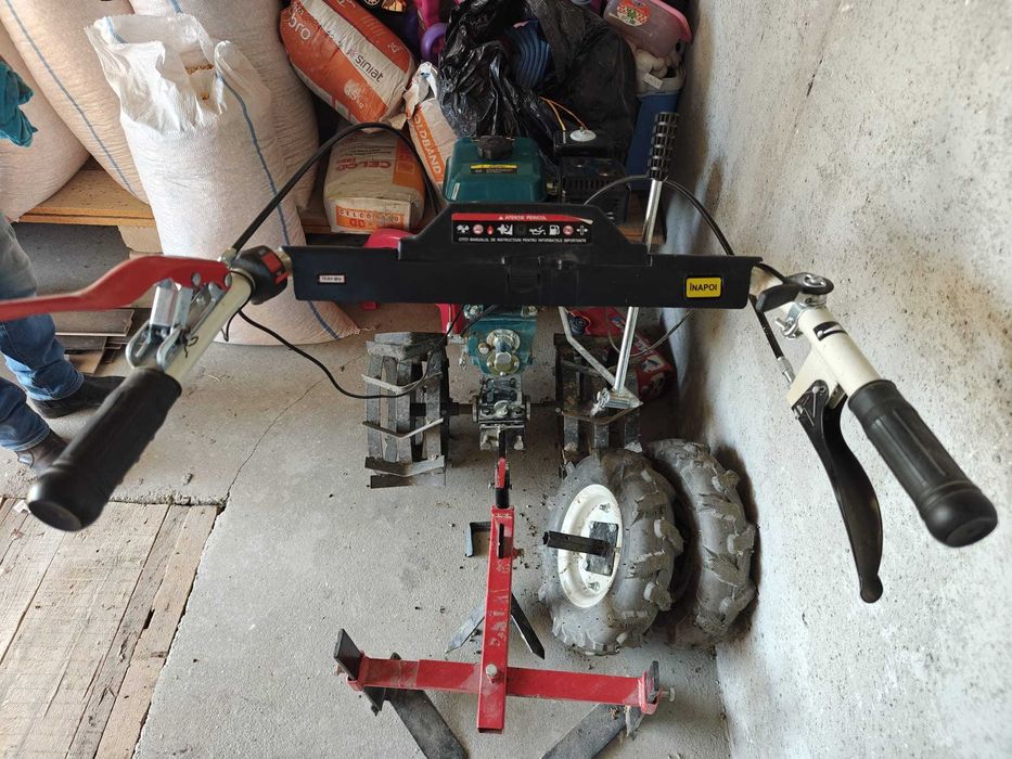 Motosapă/ motocultor