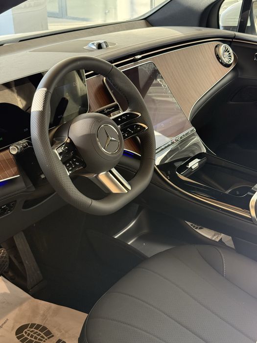 Eqe 500 SUV 2025-год Новый Без Пробега в наличии единая в таком цвете