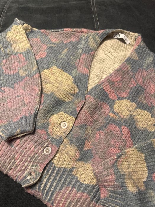 Дамска плетена жилетка