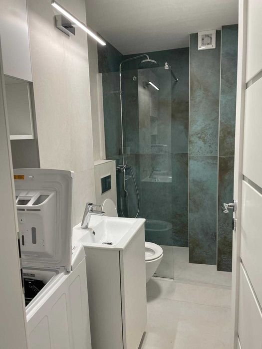 PF închiriez apartament cu o cameră, str.Muncitorilor