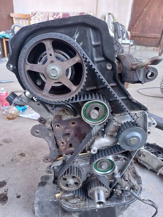 Продам двигатель на Тойоту