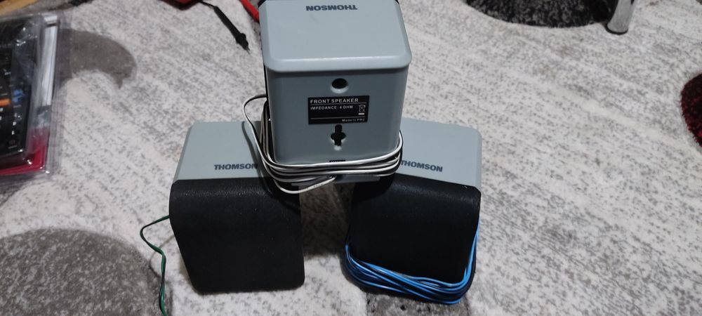 Boxe audio sateliți