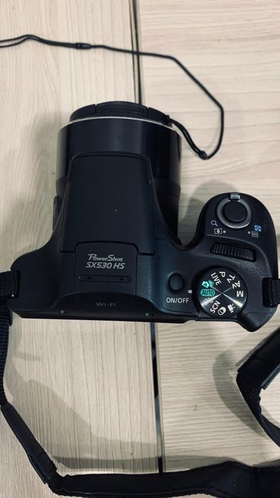 Продам фотоаппарат Canon