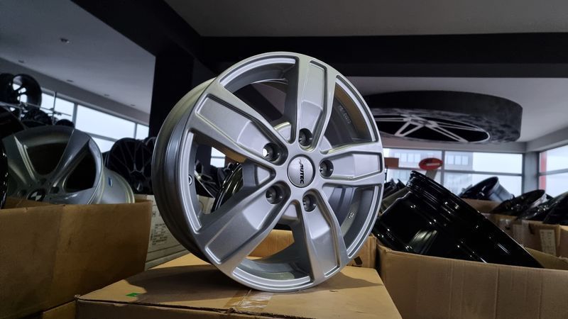 16цола 5х130 Mercedes Sprinter Gklasa Мерцедес Спринтер Г класа