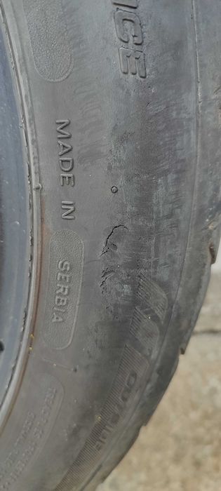 Летни гуми 235/45 R17 – комплект – 60€