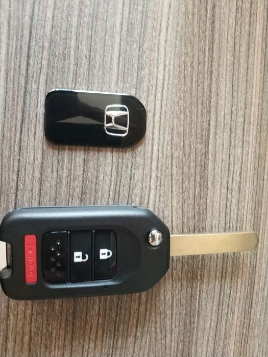 Конвертираща кутиика с 2 бутона,от не сгъваем към сгъваем ключ Honda