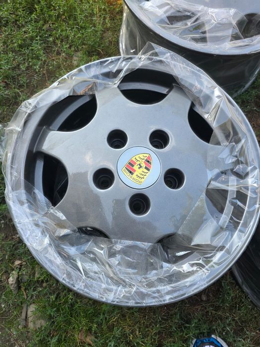 Vând sau schimb jante porsche r16 d90