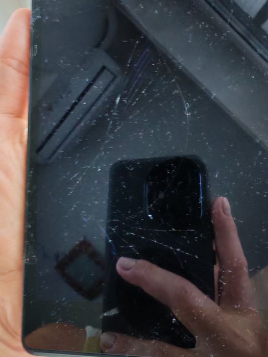 Tablete pentru piese (Lenovo si Vonino)
