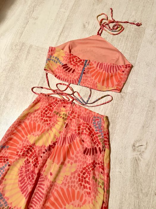 Сет от две части