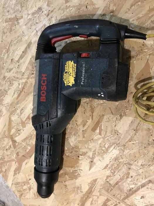 Rotopercutor Bosch GSH 7 VC 1500w Alimentare 110w  Anglia