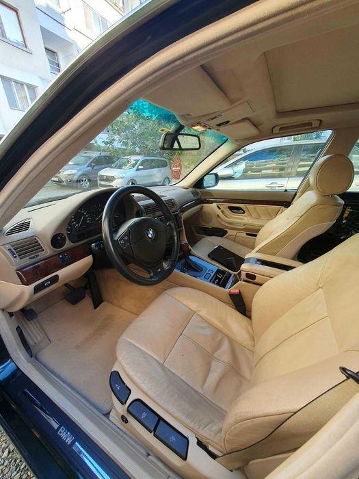 Бежови седалки e38/e39(подгрев,надуване)задни е39 (exclusive, ски сак)