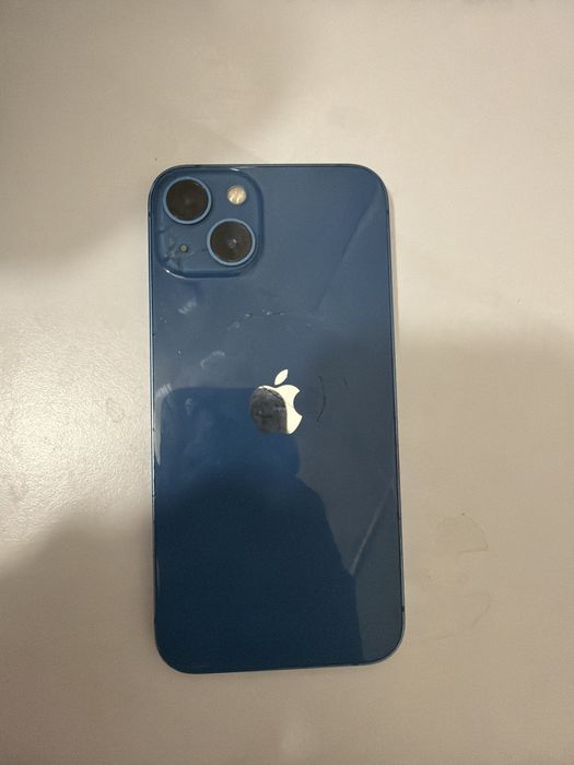 iPhone 13 продается