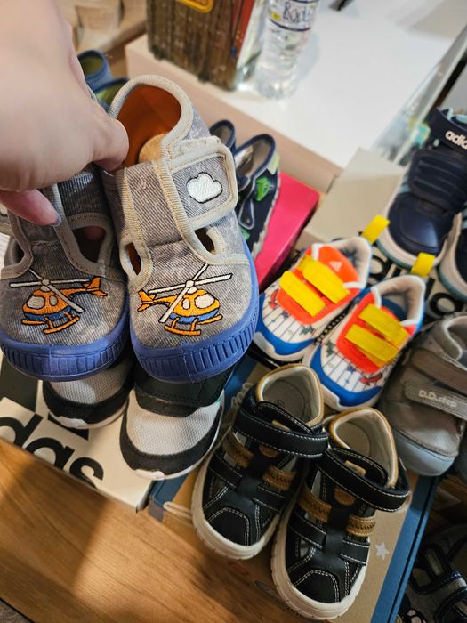 Детски обувки 19-22