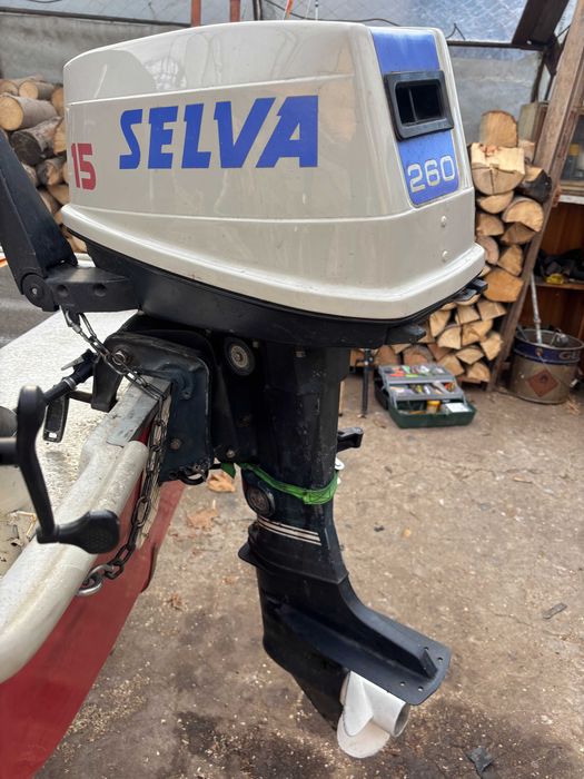 Продавам лодка сепия 2 тутраканка напълно оборудвана