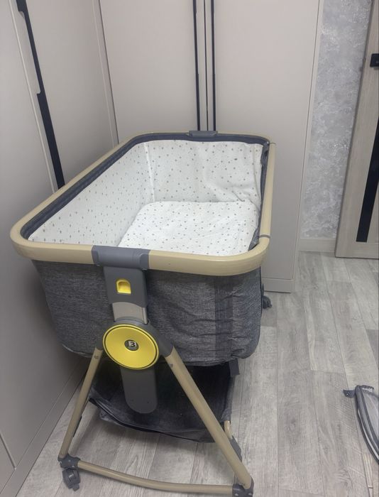 Детская кроватька