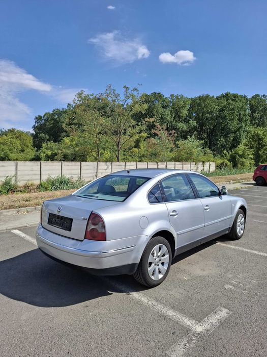 VOLKSWAGEN Passat 2003 — imagine 3