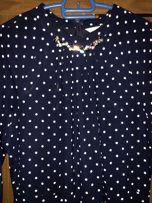 Tyomno siniy garoshkali koyne