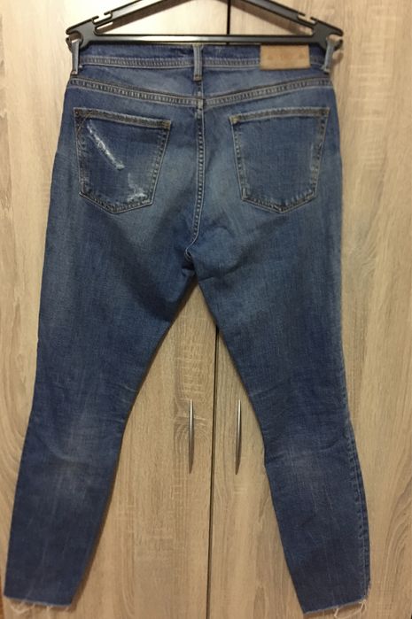 Дамски дънки ZARA BASIC