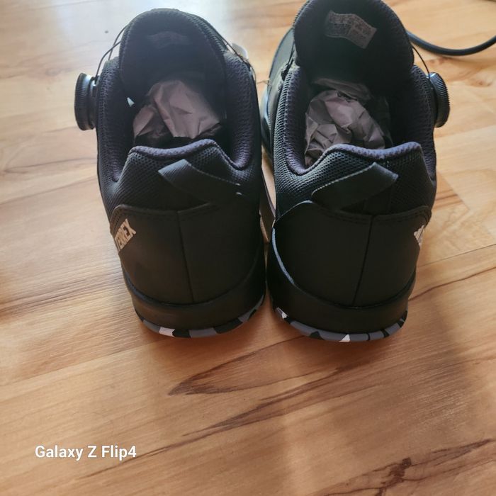 Адидас терекс нови