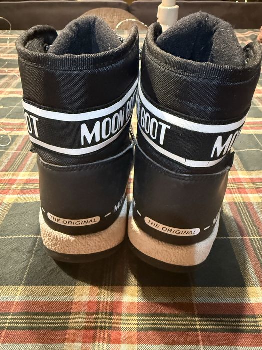 Vand cizme iarna Moon Boot