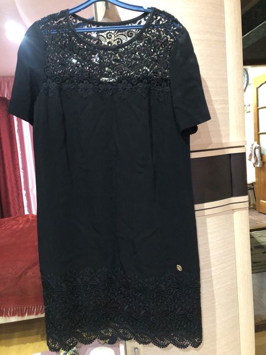 Продаю нарядное платье