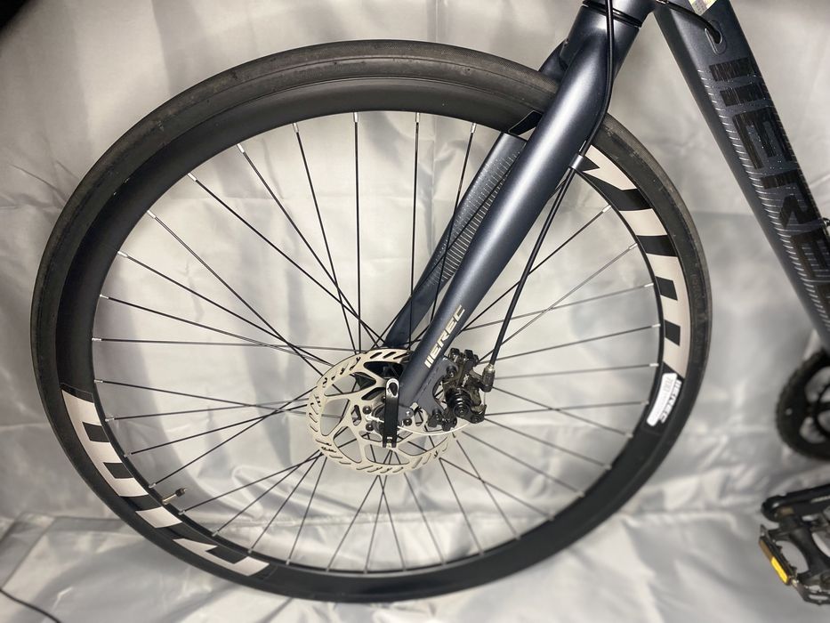 EREC M700 Бюджетный Шоссейник