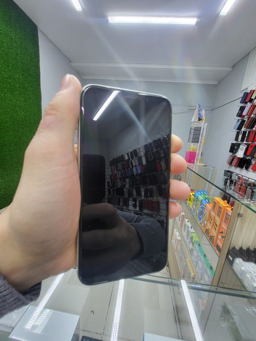 Iphone 11 128gb в идеальном состояний