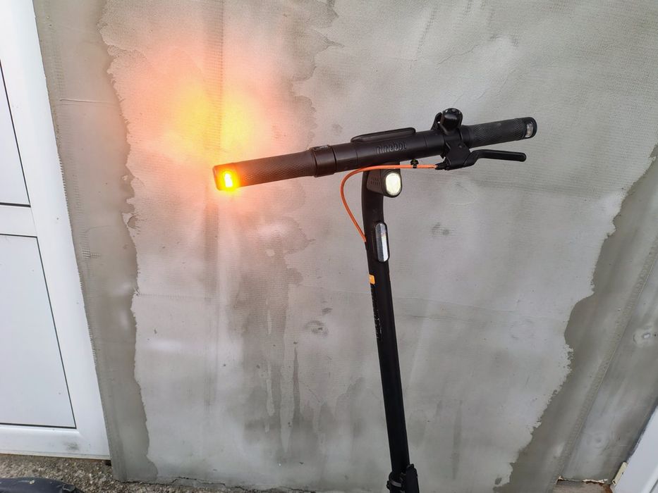 Електрическа тротинетка Segway-Ninebot E2 Pro