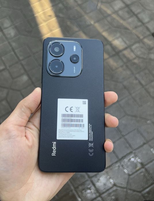 Redmi not 14  128/6 ideyal tel 1xafta boldi iwlatganimga tel yangi
