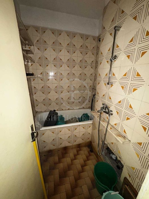 Продава се Тристаен апартамент в Пловдив, Тракия - 86 кв.м за 724 €/кв.м - Снимка #9
