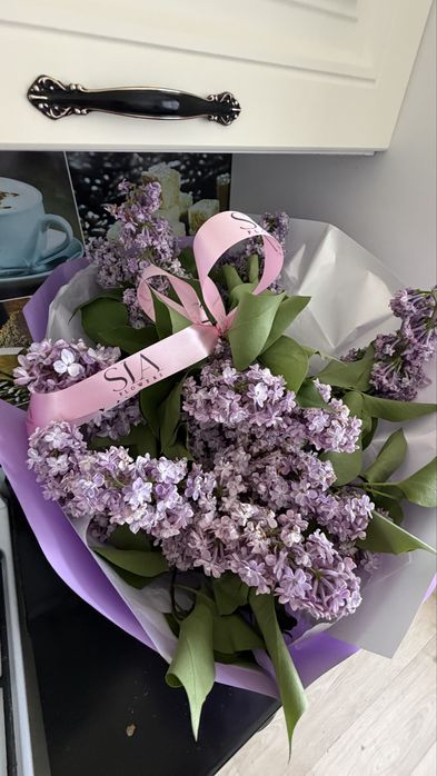 Продам цветы  сирень букет