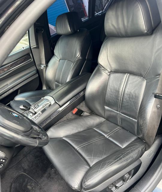 Dezmembrez BMW Seria 7 F01/F02 [2008 - 2012] Sedan 750i AT (407 hp)