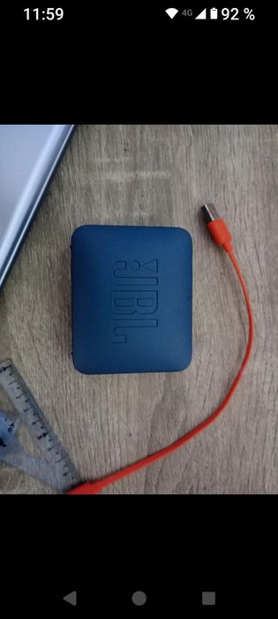 Boxa JBL bluetooth